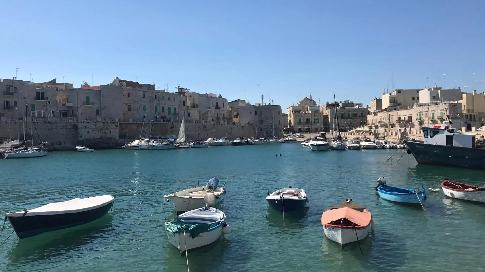 Semesterbostad Le Maioliche Villa Giovinazzo